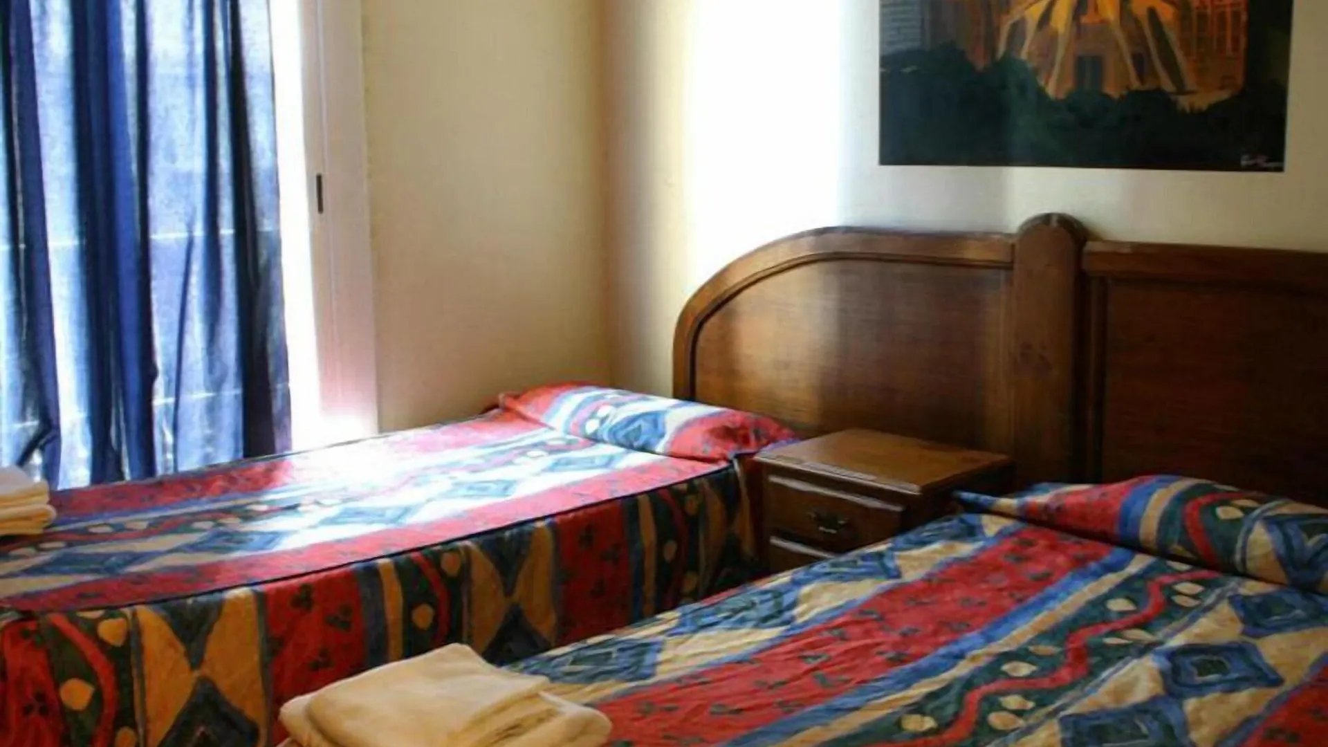 Hostal Eden Barcelona 2*,